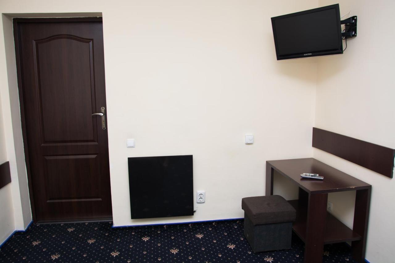 Faraon Hotel Ivano-Frankivsk Extérieur photo