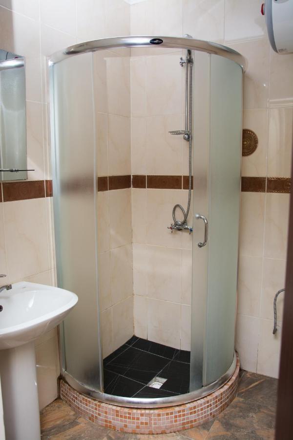 Faraon Hotel Ivano-Frankivsk Extérieur photo